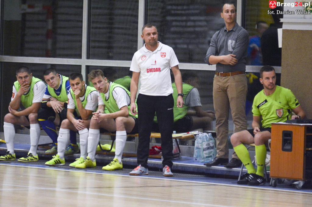 Festiwal niecelnych rzutów karnych i wygrana Gredaru z Malwee