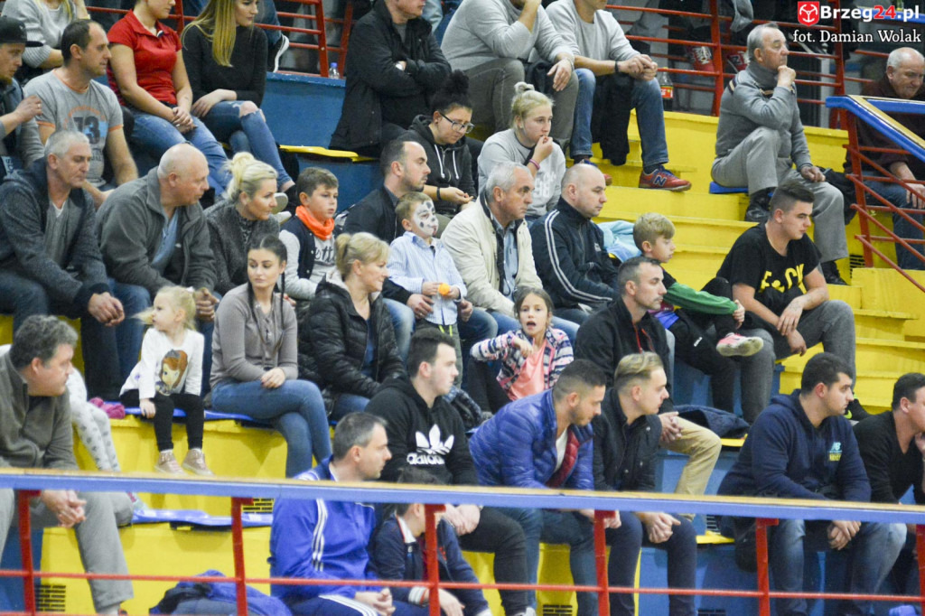 Festiwal niecelnych rzutów karnych i wygrana Gredaru z Malwee