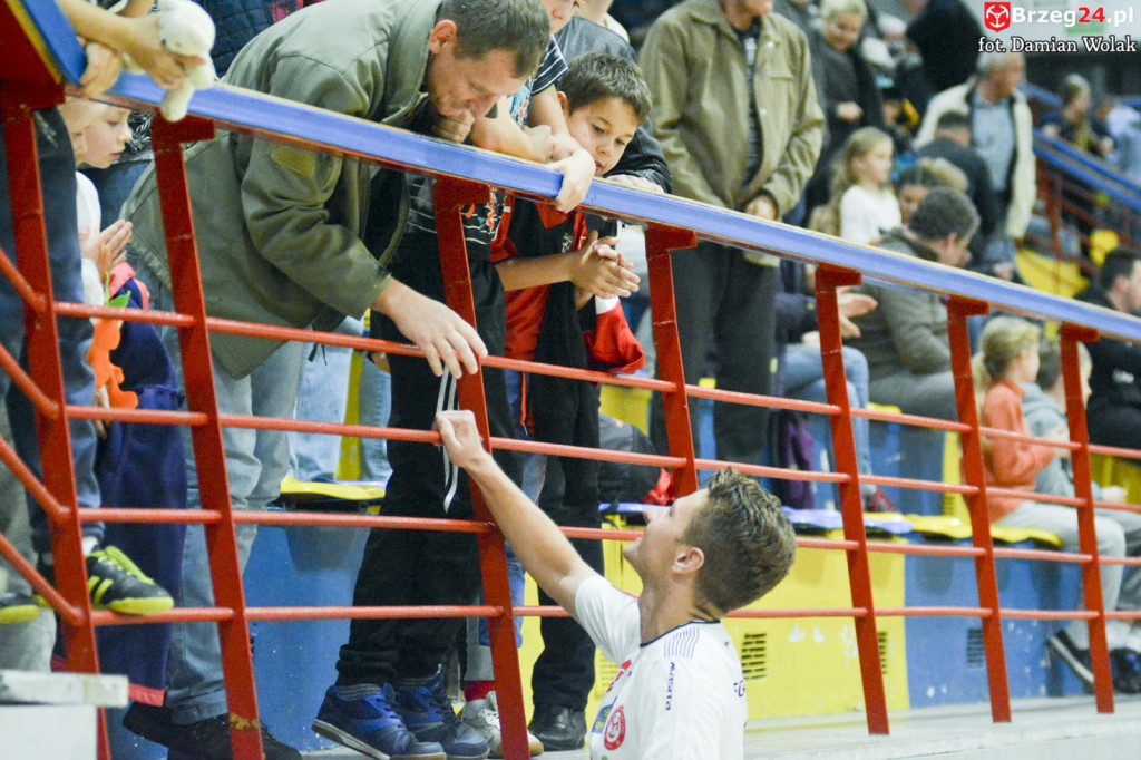 Festiwal niecelnych rzutów karnych i wygrana Gredaru z Malwee