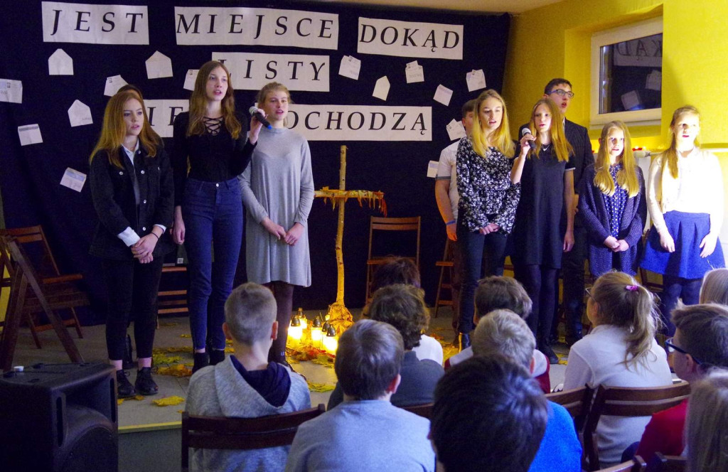 Zaduszki literackie w Ósemce