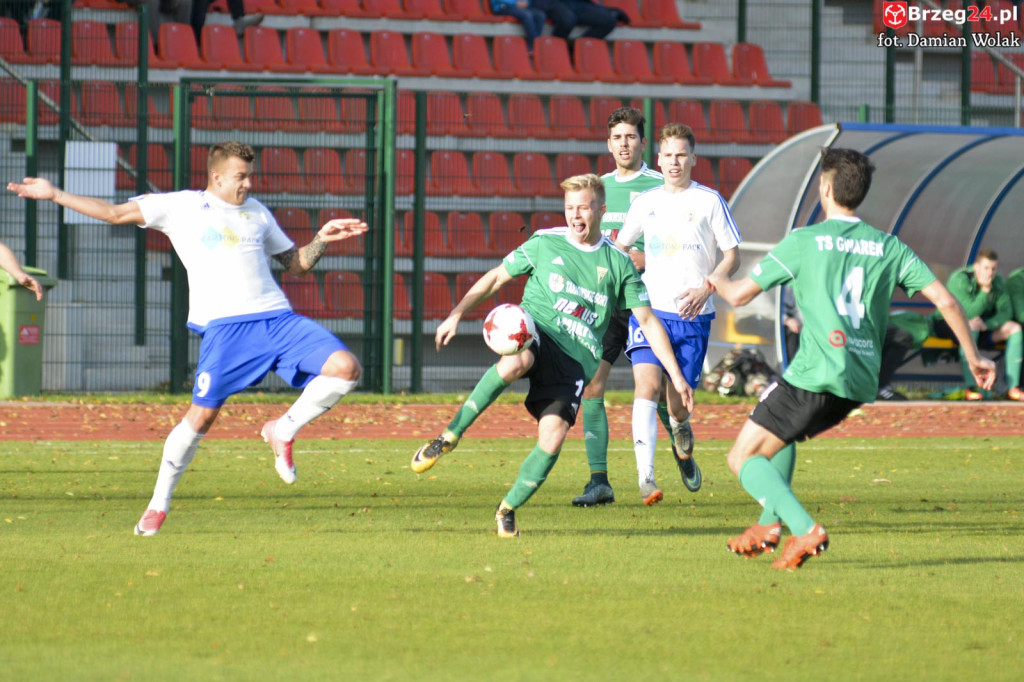 Stal wygrywa z Gwarkiem [fotorelacja]