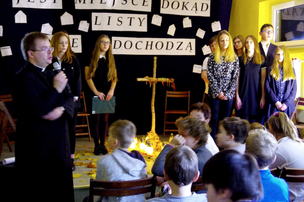 Zaduszki literackie w Ósemce