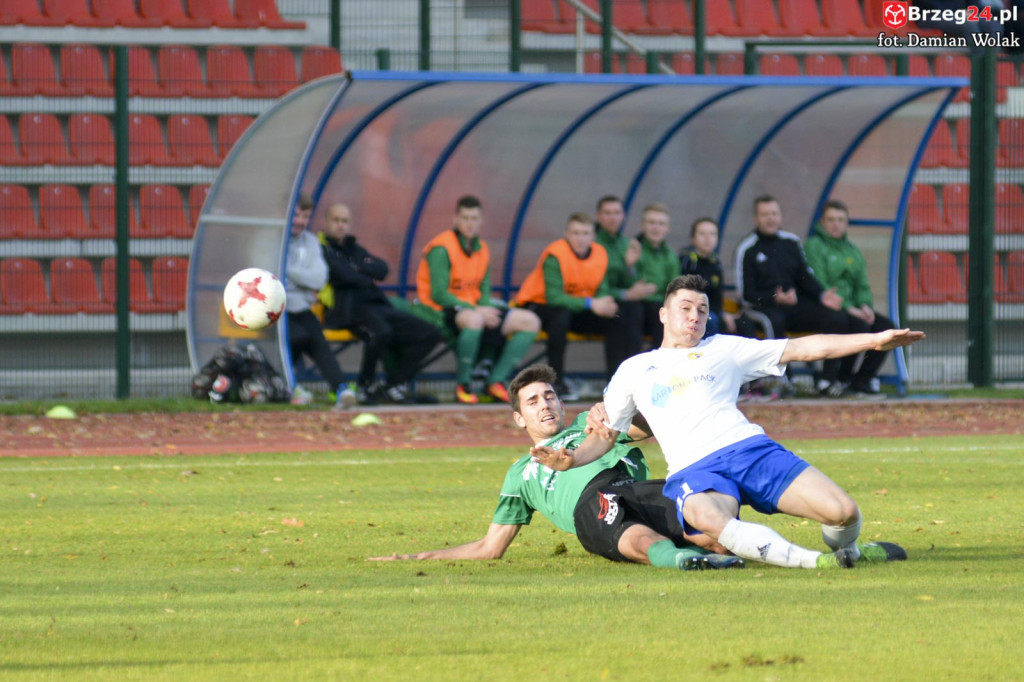 Stal wygrywa z Gwarkiem [fotorelacja]