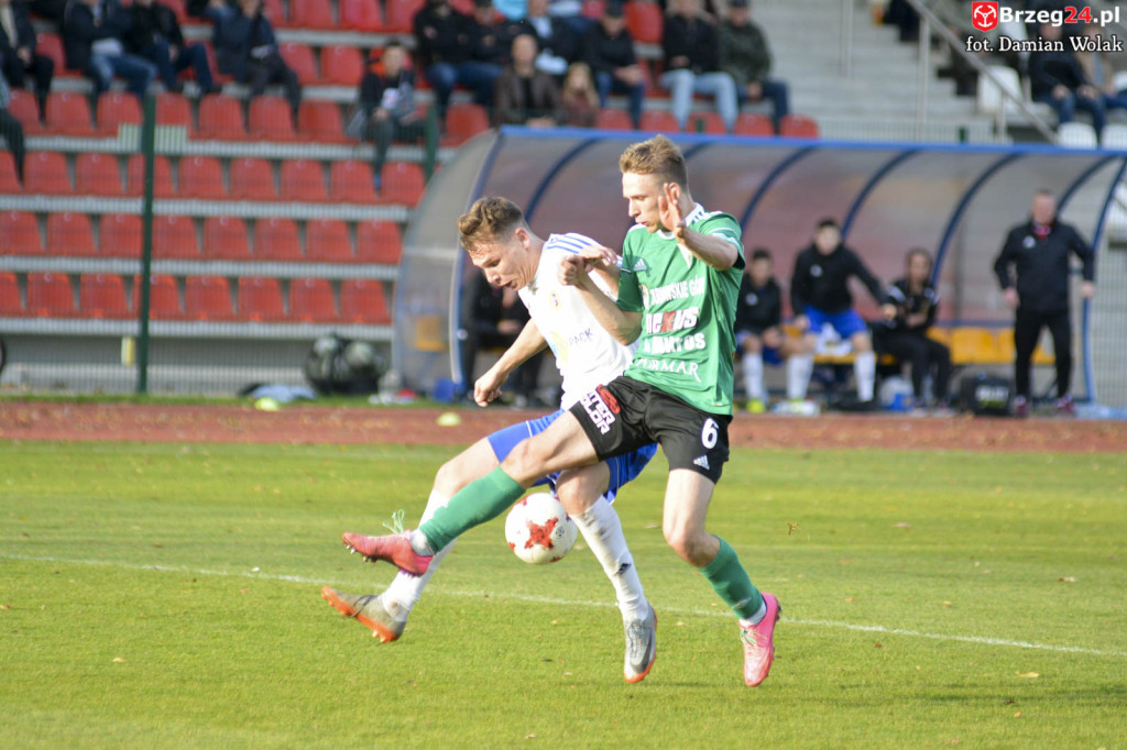 Stal wygrywa z Gwarkiem [fotorelacja]