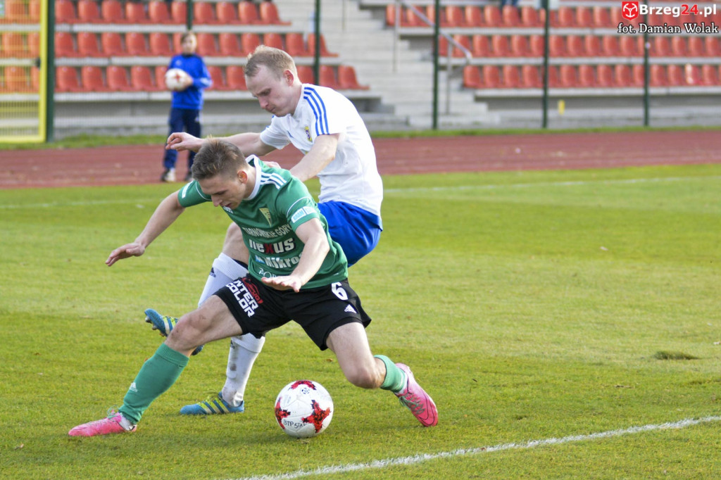 Stal wygrywa z Gwarkiem [fotorelacja]