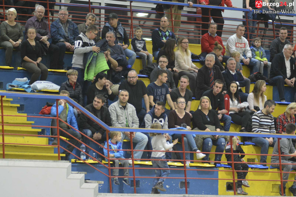 Gredar przegrał z liderem - GKS Tychy