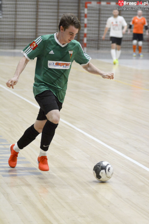 Gredar przegrał z liderem - GKS Tychy