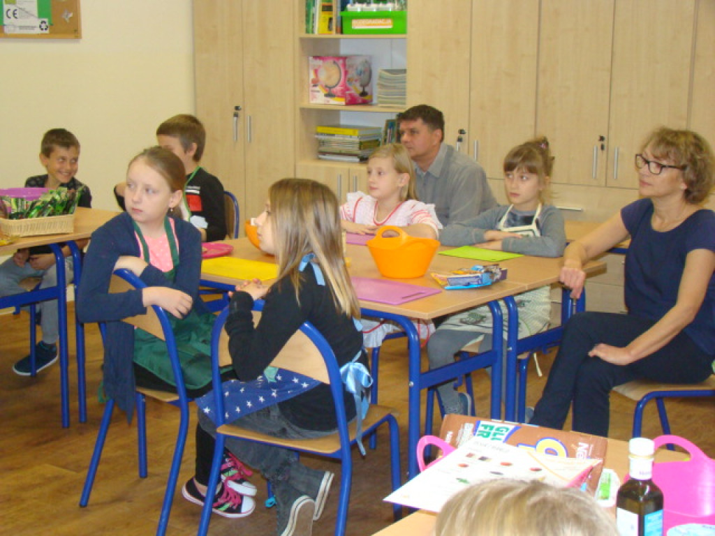 Bez cukur i smacznie- warsztaty kulinarne w PSP w Łosiowie