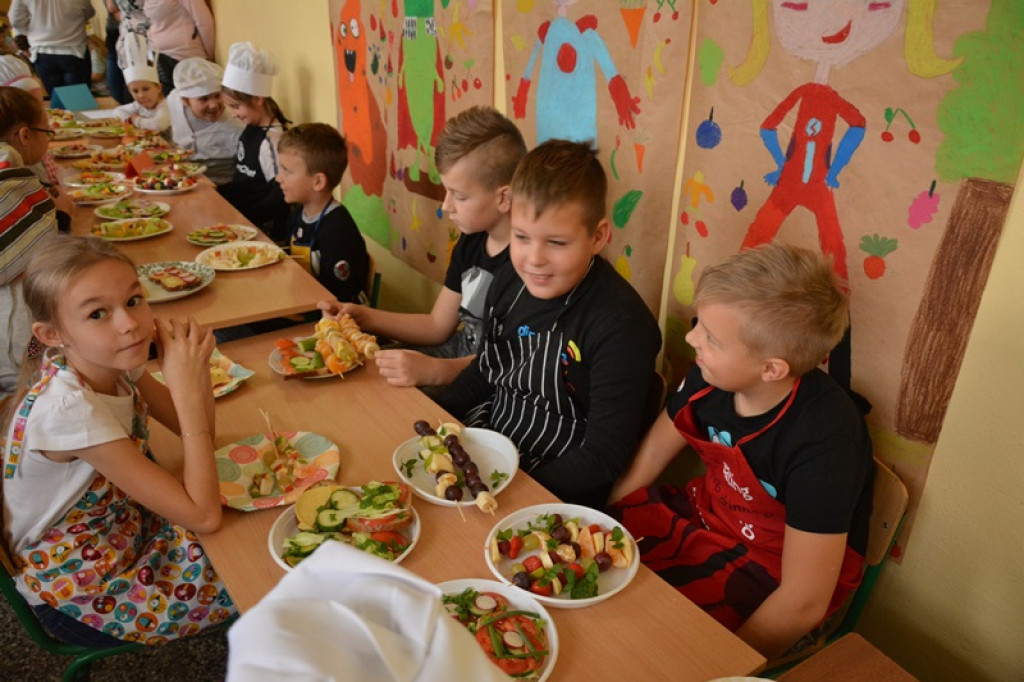 Śniadanie daje moc w PSP3 Grodków