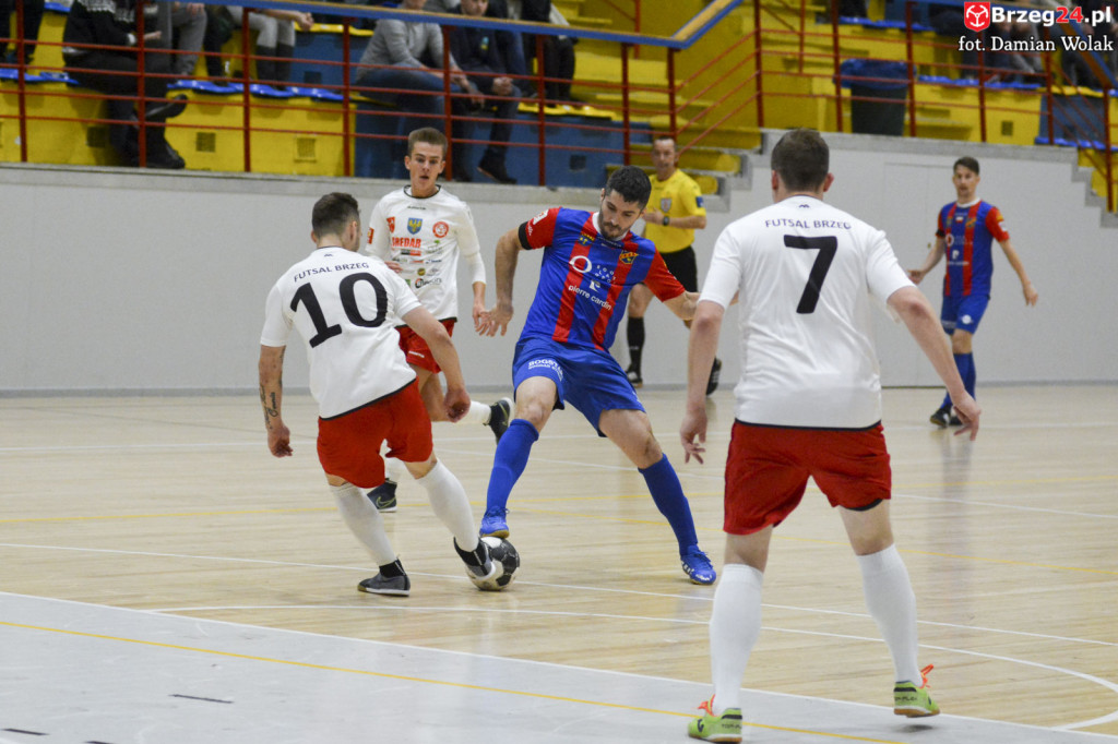 Gredar przegrywa w derbach z Odrą [fotorelacja]