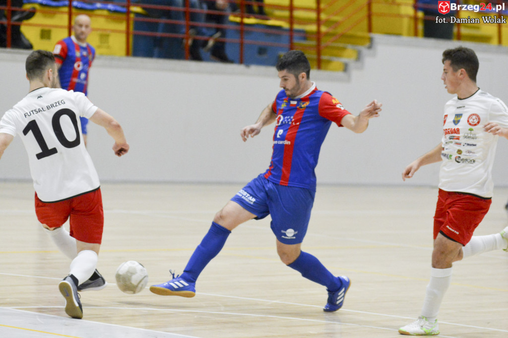 Gredar przegrywa w derbach z Odrą [fotorelacja]