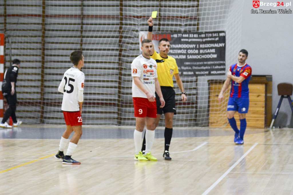 Gredar przegrywa w derbach z Odrą [fotorelacja]