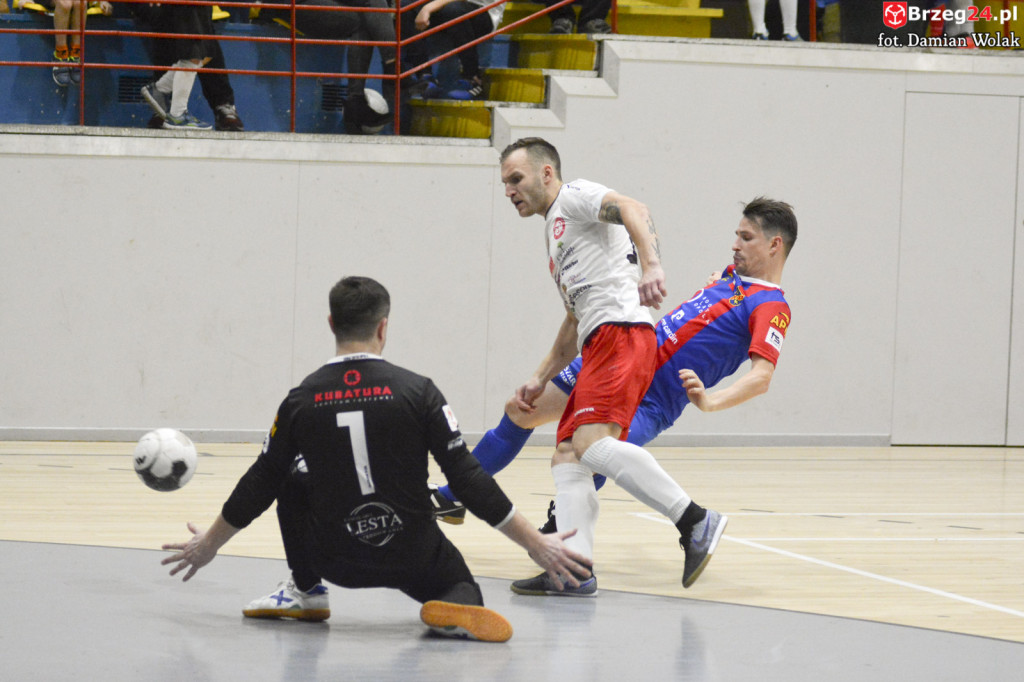 Gredar przegrywa w derbach z Odrą [fotorelacja]