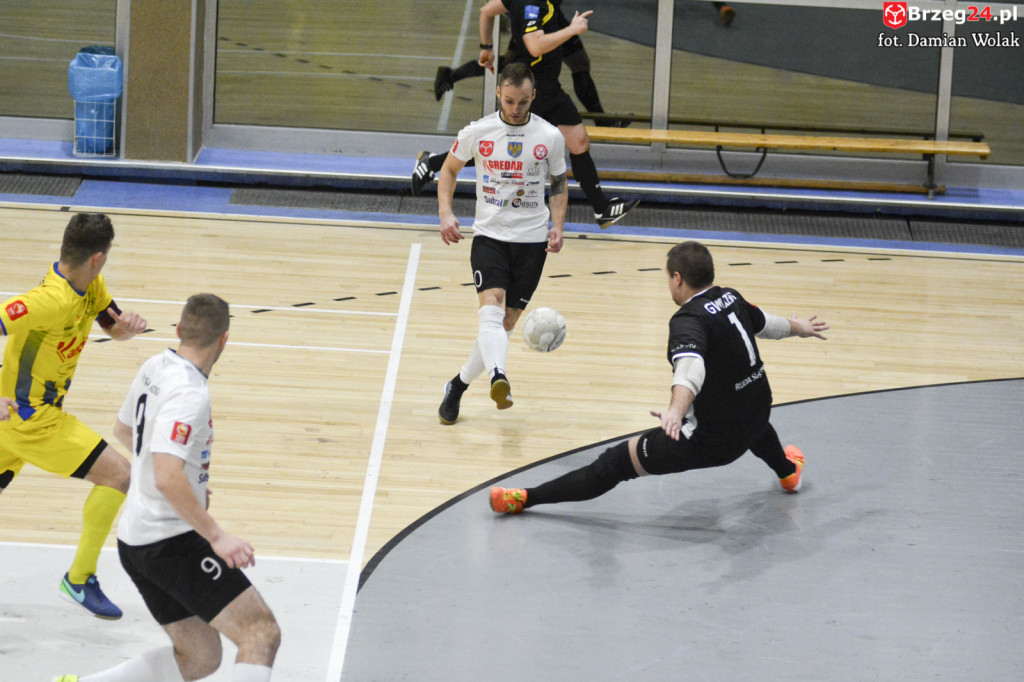 Piąta porażka z rzędu Gredaru