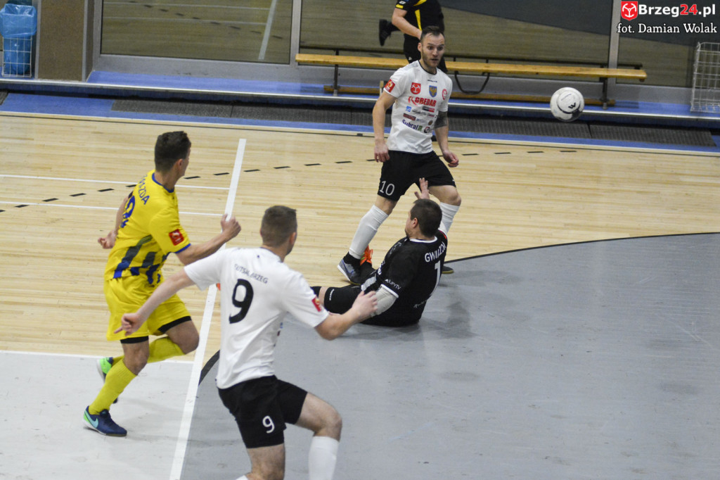 Piąta porażka z rzędu Gredaru