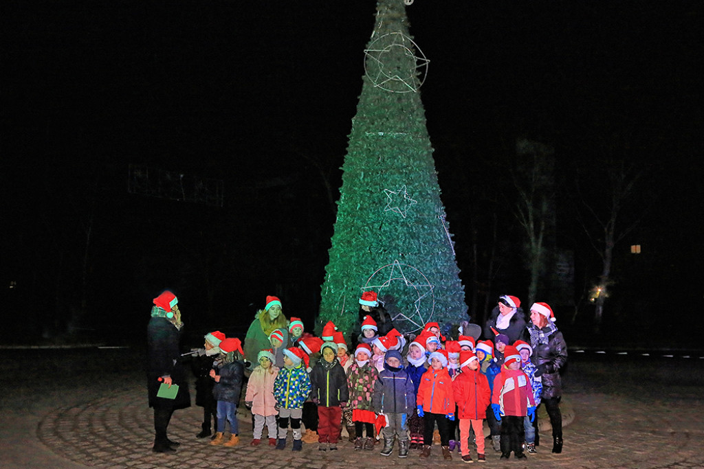 Skarbimierz-Osiedle rozświetlony