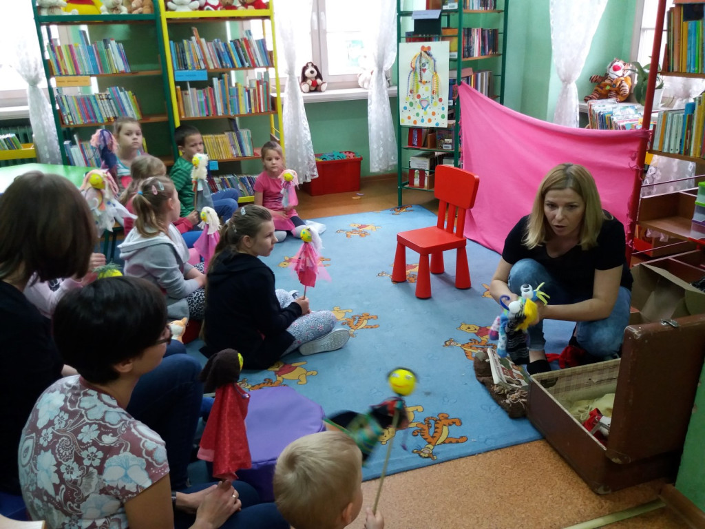 Kulturakny Grodków, czyli rodzinnie w Bibliotece o książkach i nie tylko