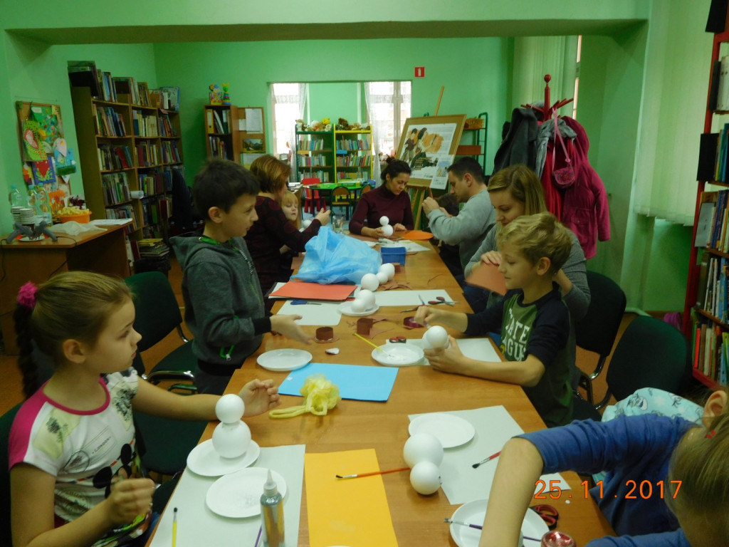 Kulturakny Grodków, czyli rodzinnie w Bibliotece o książkach i nie tylko