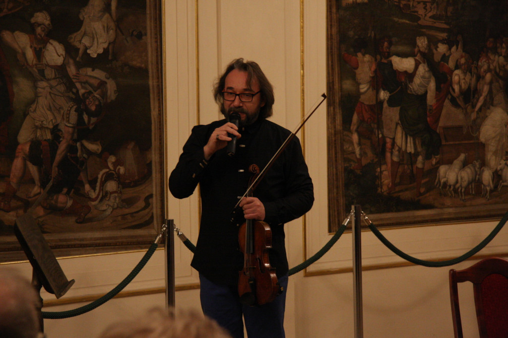 BaRockowe święta, czyli na smyczki w zamkowych salach