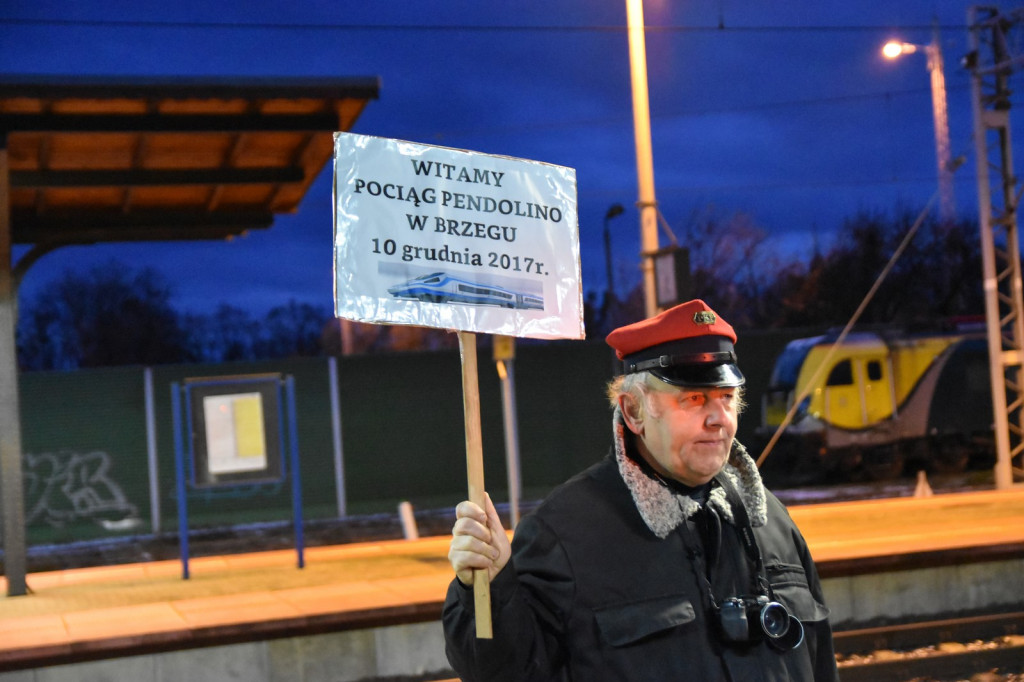 Pendolino zatrzymuje się w Brzegu. Podróż do stolicy trwa 3 godziny