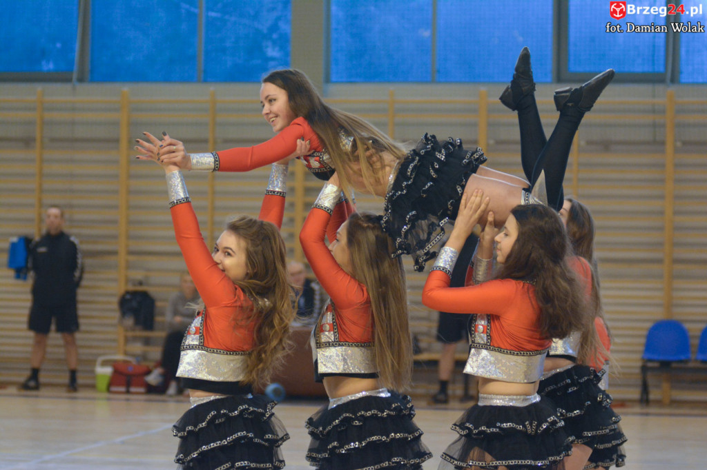 Rzuty karne na korzyść Tęczy. Olimp z jednym punktem