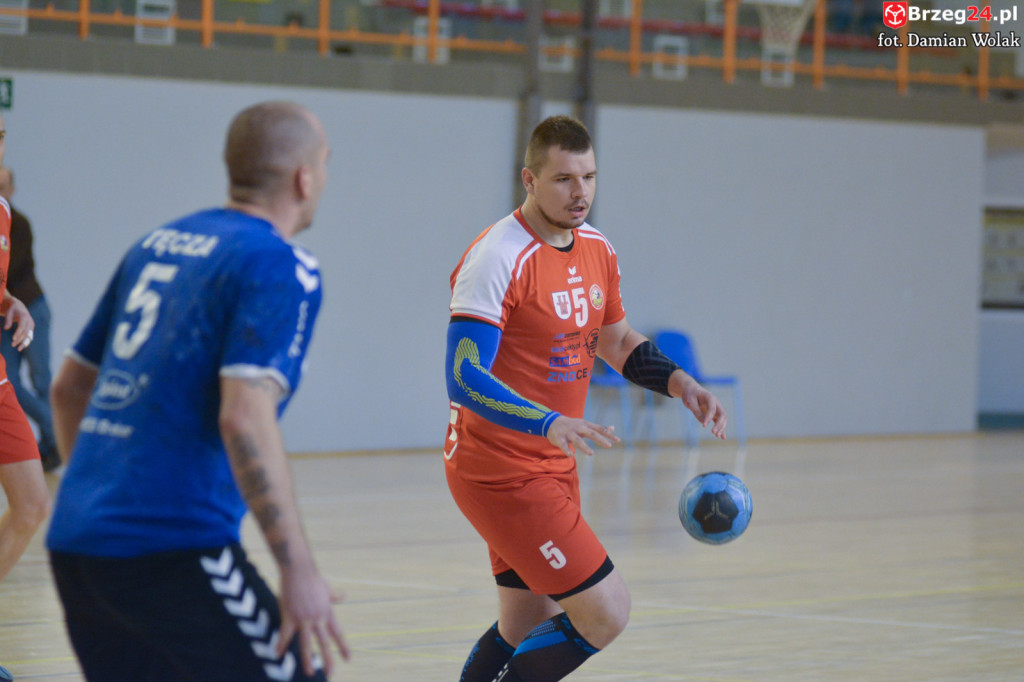 Rzuty karne na korzyść Tęczy. Olimp z jednym punktem