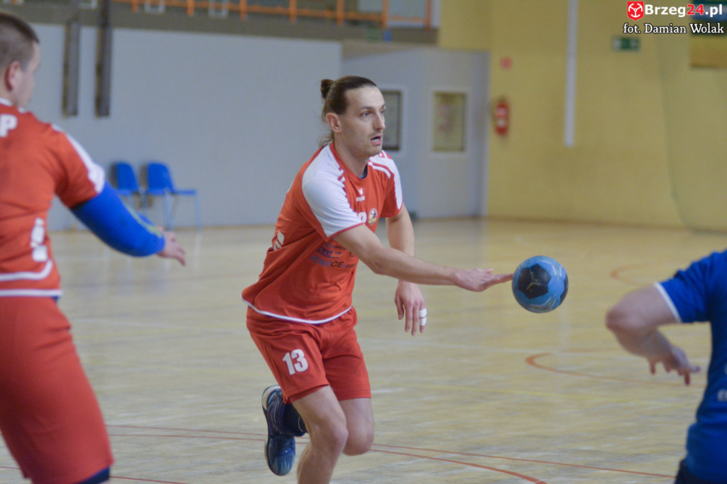 Rzuty karne na korzyść Tęczy. Olimp z jednym punktem