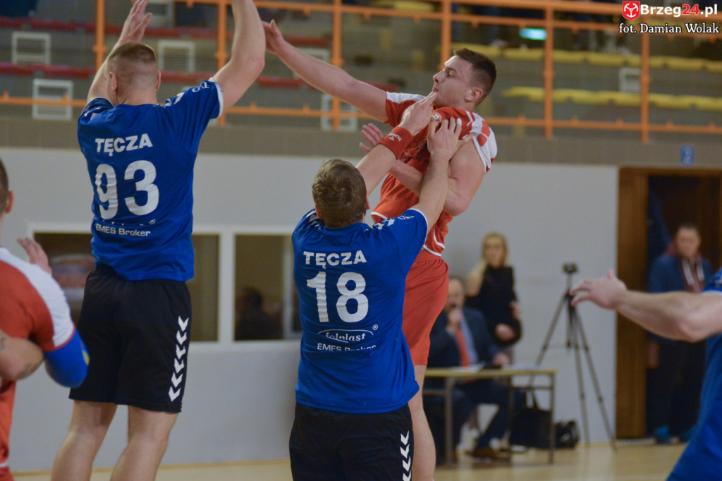 Rzuty karne na korzyść Tęczy. Olimp z jednym punktem