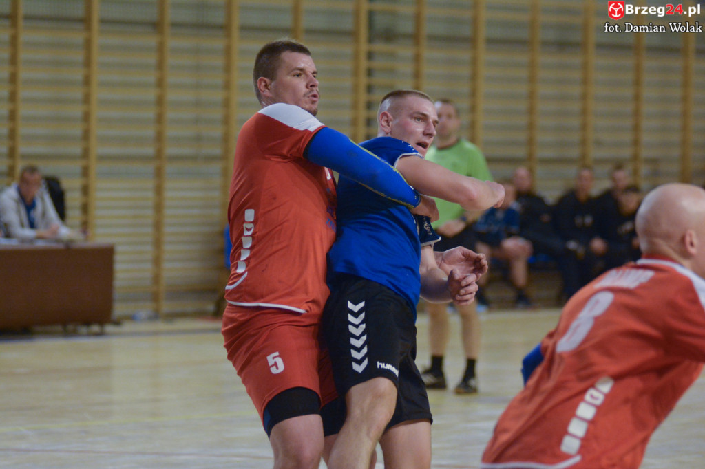 Rzuty karne na korzyść Tęczy. Olimp z jednym punktem