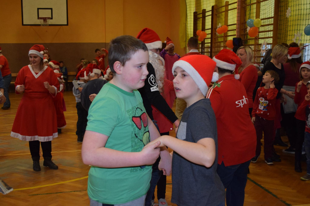 Integracyjna zabawa mikołajkowa