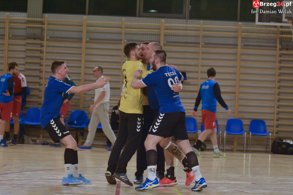 Rzuty karne na korzyść Tęczy. Olimp z jednym punktem