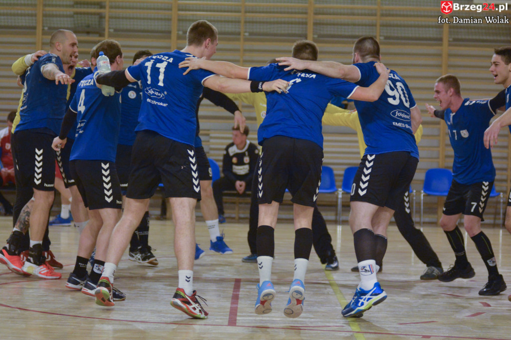 Rzuty karne na korzyść Tęczy. Olimp z jednym punktem