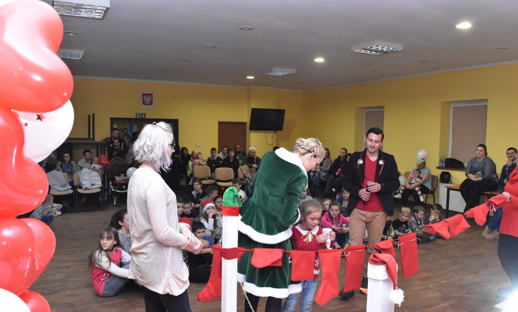 Zabawa mikołajkowa w Szydłowicach