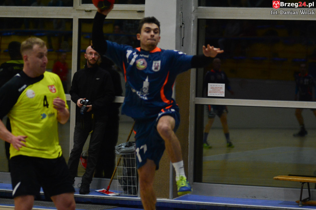 Olimp wygrał w derbach powiatu [fotorelacja]