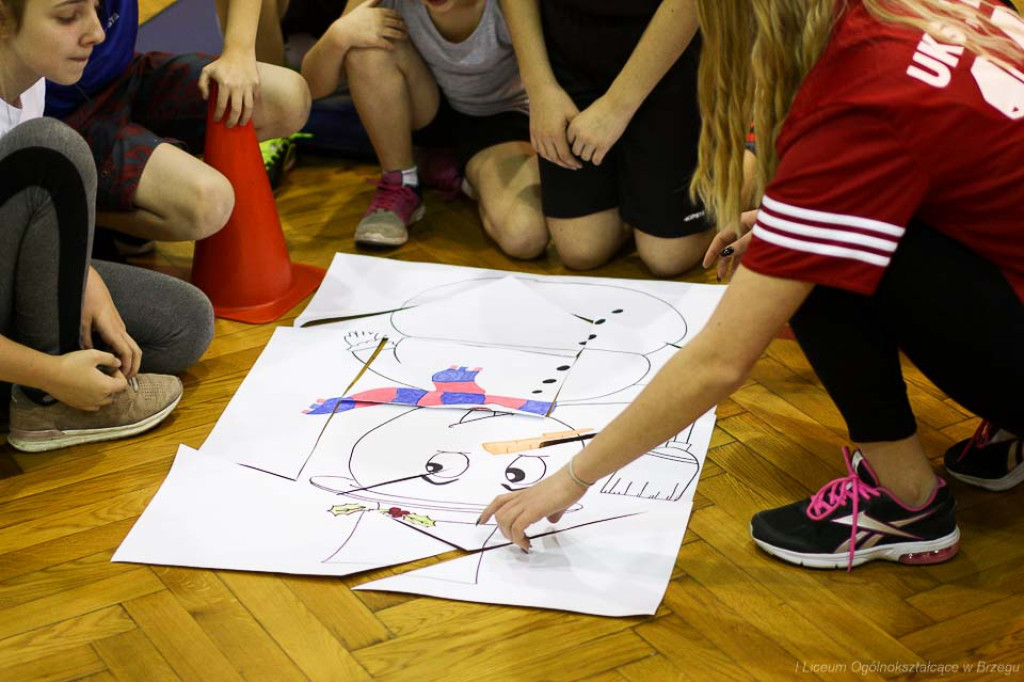 Mikołajki na sportowo w I LO w Brzegu