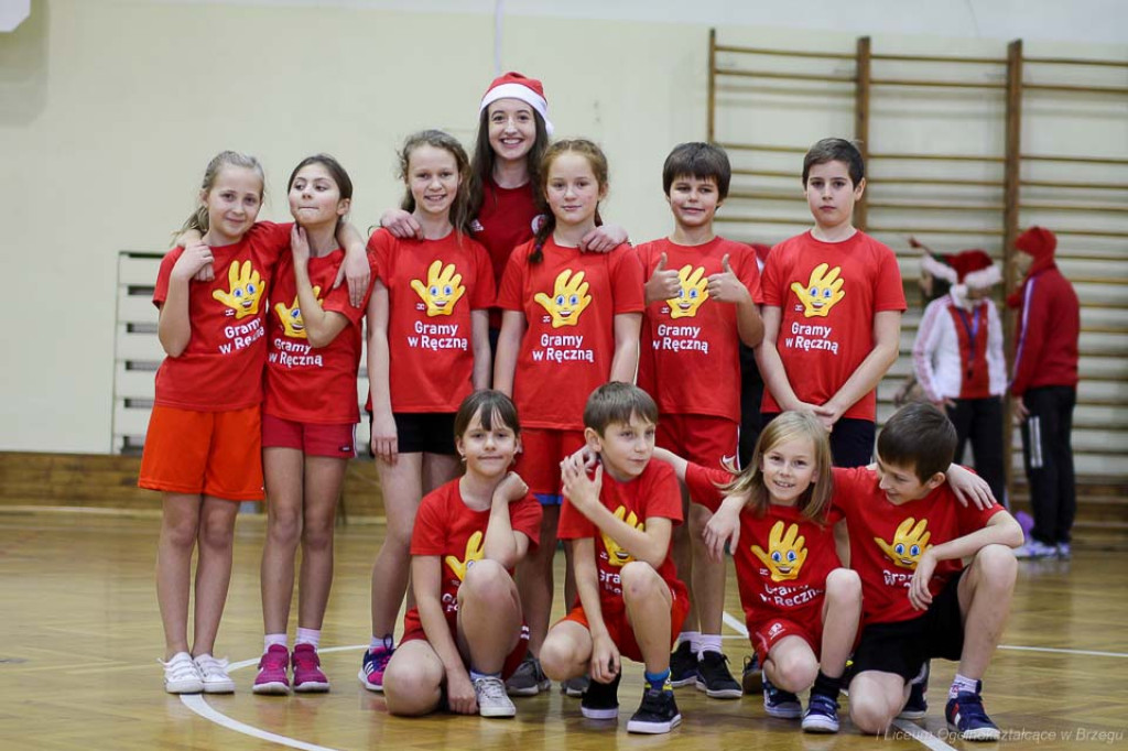 Mikołajki na sportowo w I LO w Brzegu
