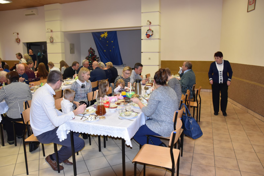 Świątecznie i serdecznie. Spotkanie wigilijne w Gierszowicach