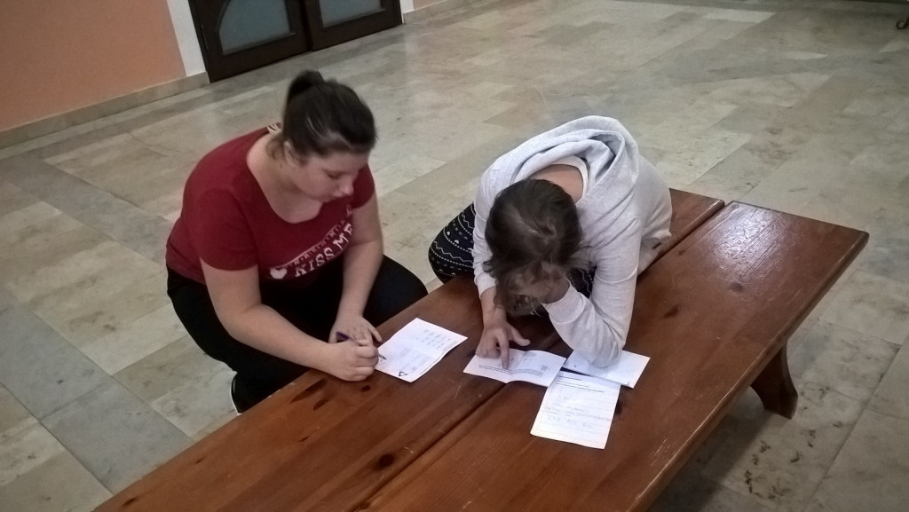 Wieczór z matematyką w Publicznej Szkole Podstawowej w Lewinie Brzeskim