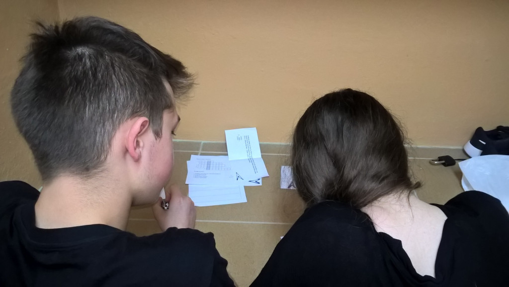 Wieczór z matematyką w Publicznej Szkole Podstawowej w Lewinie Brzeskim