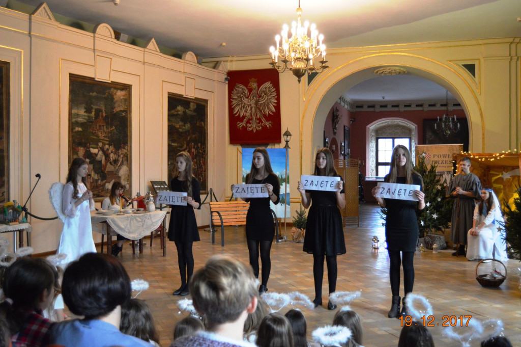 Jasełka na Zamku Piastów Śląskich w wykonaniu uczniów PSP nr 1