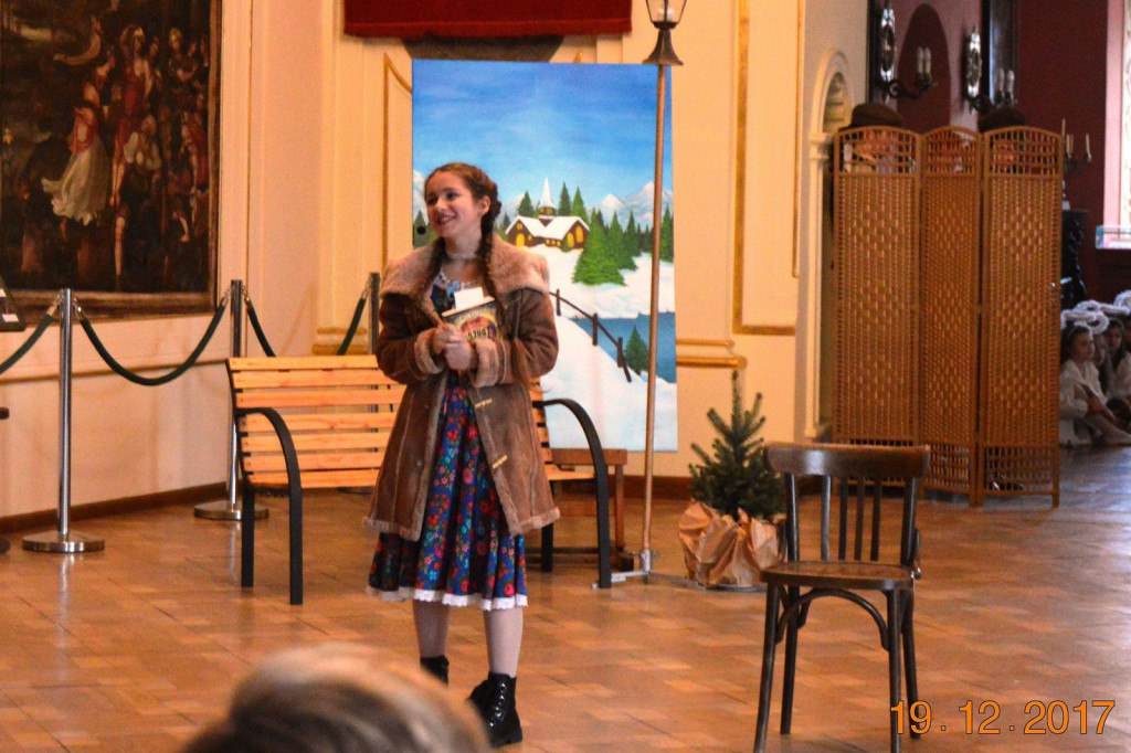 Jasełka na Zamku Piastów Śląskich w wykonaniu uczniów PSP nr 1