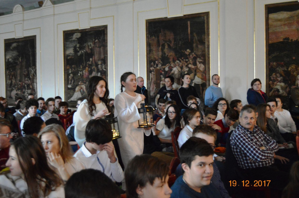 Jasełka na Zamku Piastów Śląskich w wykonaniu uczniów PSP nr 1