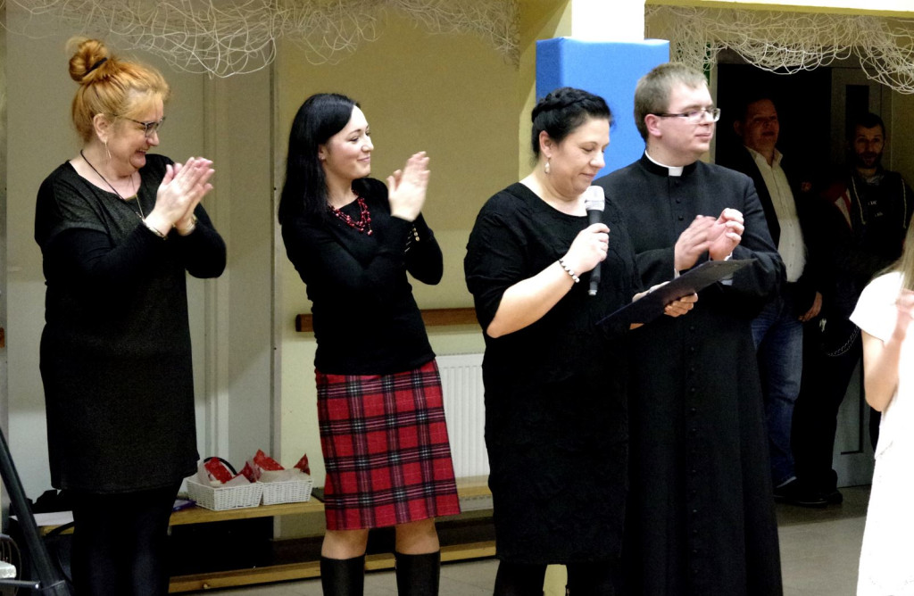 Bóg przychodzi w każdym człowieku - świątecznie w Ósemce