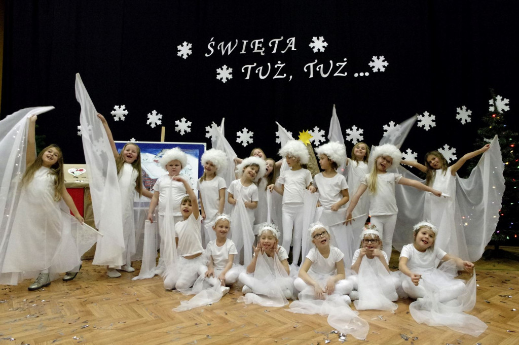 Bóg przychodzi w każdym człowieku - świątecznie w Ósemce