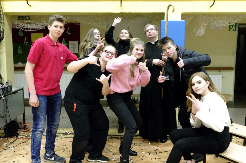 Bóg przychodzi w każdym człowieku - świątecznie w Ósemce