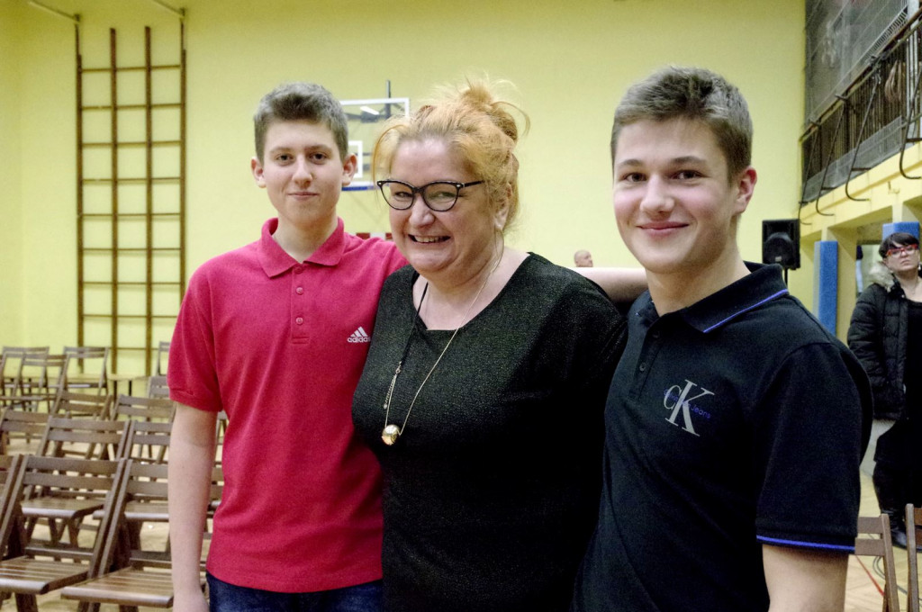 Bóg przychodzi w każdym człowieku - świątecznie w Ósemce