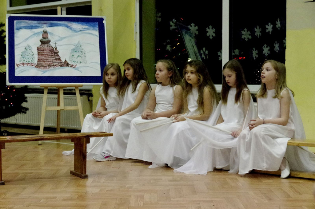 Bóg przychodzi w każdym człowieku - świątecznie w Ósemce