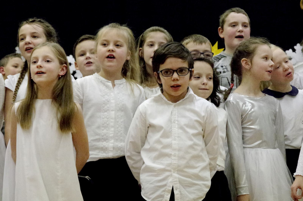 Bóg przychodzi w każdym człowieku - świątecznie w Ósemce