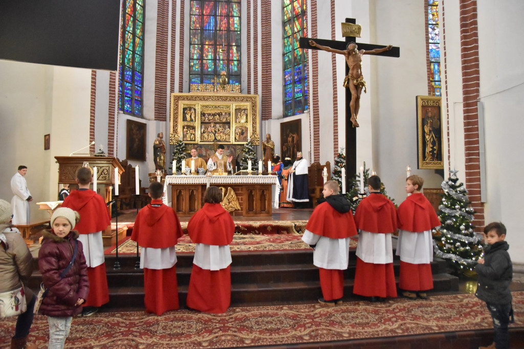 V Orszak Trzech Króli w Brzegu [fotorelacja]