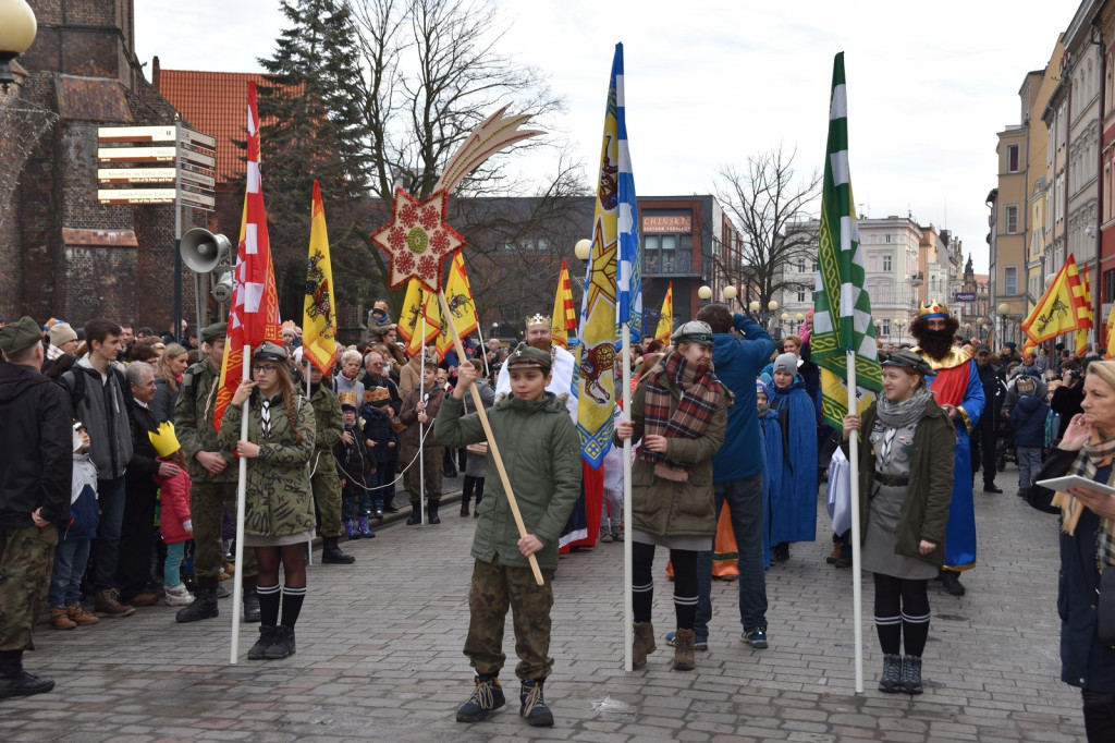 V Orszak Trzech Króli w Brzegu [fotorelacja]